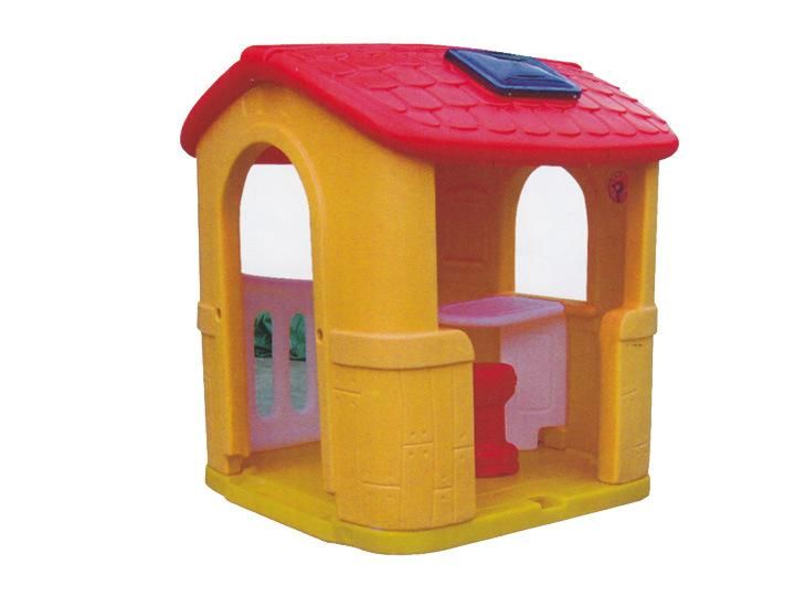 Indoor and Outdoor Children Plastic Chocolate Playhouse