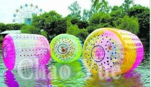 2015 Cheap Price Colorful Water Roller Zorb Ball for Wholesale