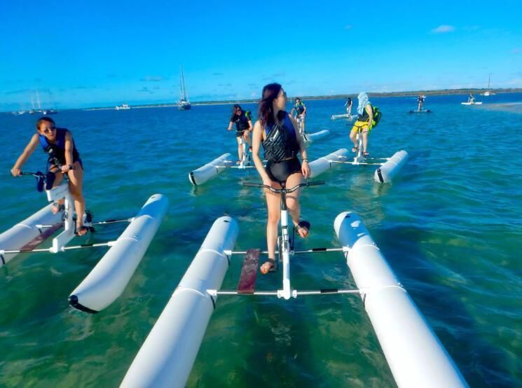 Custom Durable Inflatable Pontoon Boat Platform PVC Inflatable Banana Pontoons Tubes Buoy