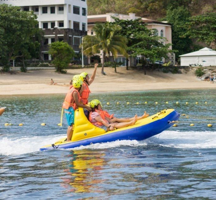 Inflatable Boat 6 Persons Bandwagon Water Towable Inflatable Surfing Boat