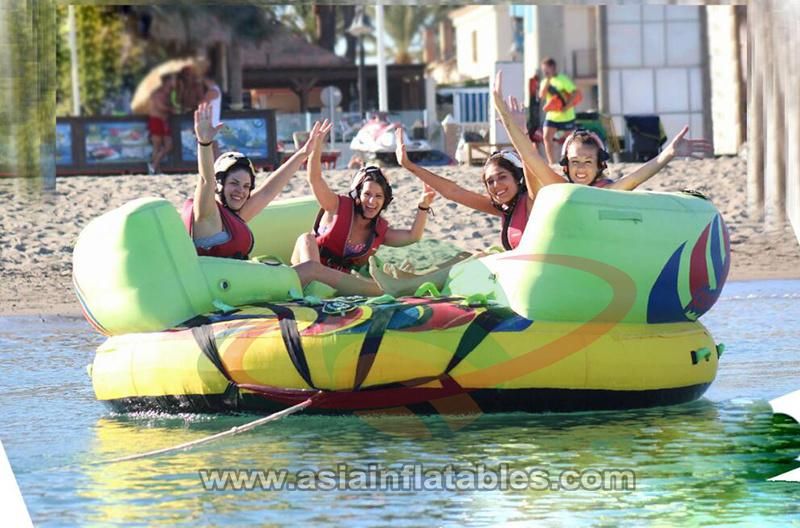 Customized Inflatable Crazy UFO Water Sofa Towable Ski Inflatable Towable Tube