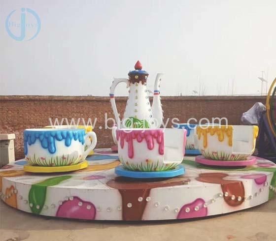 Kids Carnival Rides Fiberglass Material Amusement Park Coffee Cup Rides