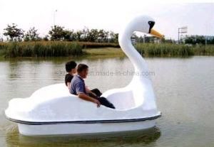 Adult Water Park Fiberglass Pedalo Water Swan Pedal Boat for Sea