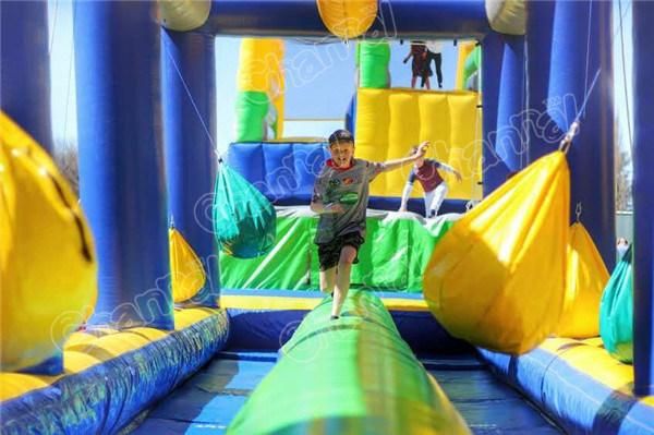 Indoor Inflatable Playground/Giant Inflatable Jumping Bouncy Playground Chob1149