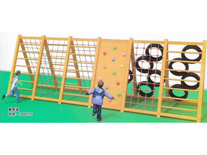 Kindergarten Outdoor Wooden Climbing Frame Outdoor Playground with Net