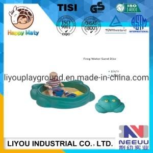 Plastic Interesting Water/Sand Disc Frog Children Toys for Outdoor Playground