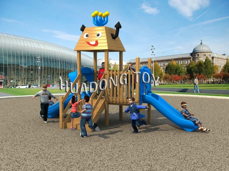 2018 Cheap Wooden Outdoor Playground