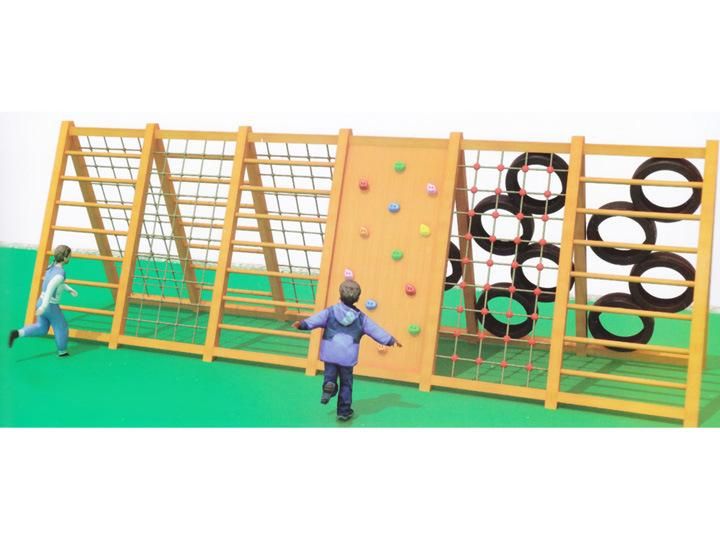 New Design Children Outdoor Wooden Rock Climbing Equipment for Amusement Park