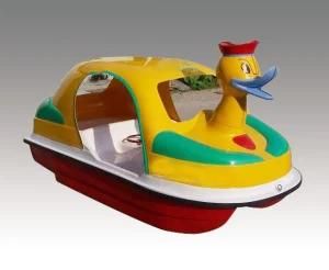 Aquatic Amusement Park Foot Pedal Boat Duck Design