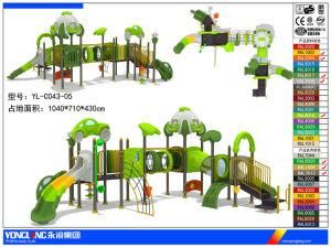 Outdoor Playground Equipment with Static Spray