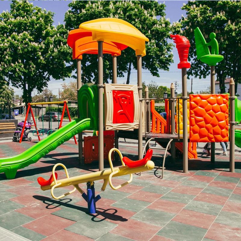 Custom Kids Outdoor Playground Slide Equipment Yard Park Mini Slide with Swing & Climb Game