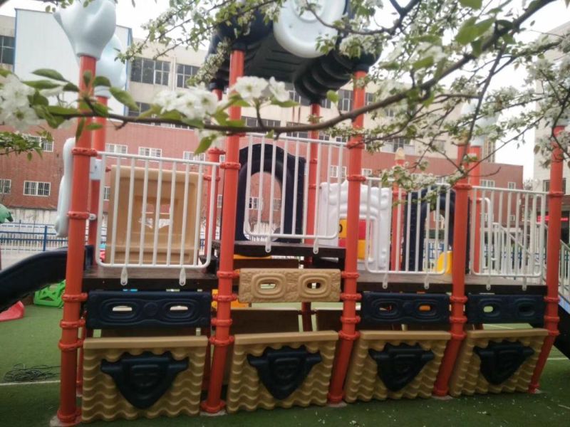 China Toddlers Amusement Park Plastic Large Outdoor Slide Playground