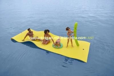 Popular Floating Water Pad Mat 3-Layer XPE Foam for Pool Lake Boat