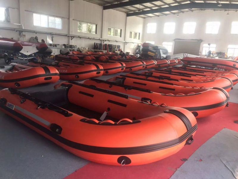 Inflatable Water Flying Fish Banana Boat, PVC Inflatable Banana Floating Boat for Sale