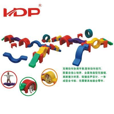Customized Design Different Size Used Outdoor Play Equipment