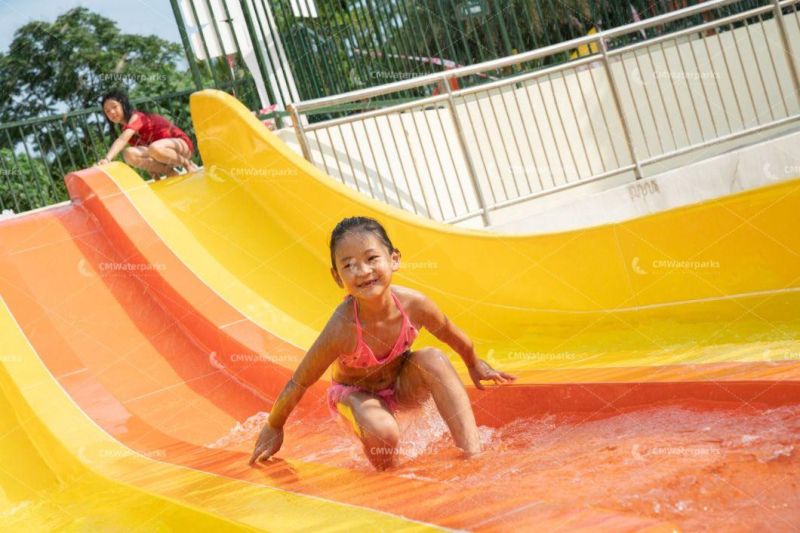 Customized Fiberglass Water Slide Outdoor Water Park Equipment