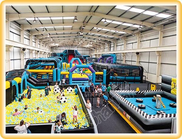 Indoor Inflatable Playground/Giant Inflatable Jumping Bouncy Playground Chob1149