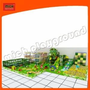 2018 Nerw Design Children Labyrinth with Roller Slide